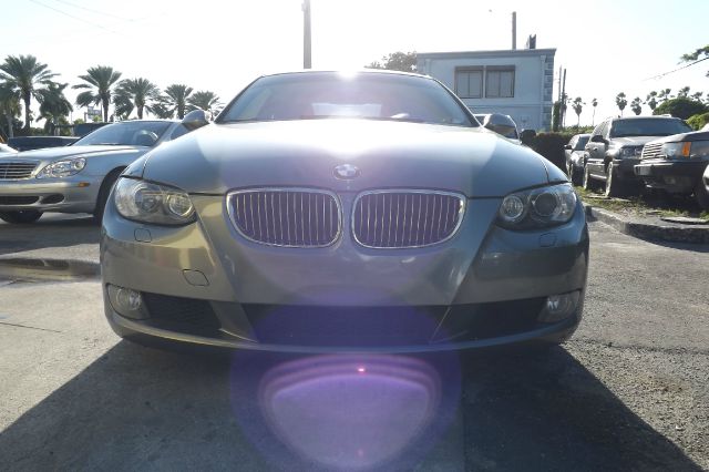 BMW 3 series 2008 photo 2