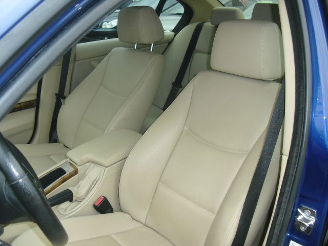 BMW 3 series 2008 photo 2