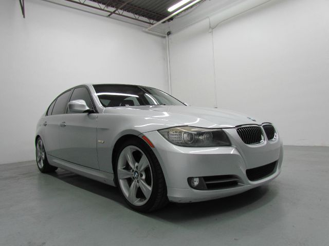 BMW 3 series 2009 photo 2