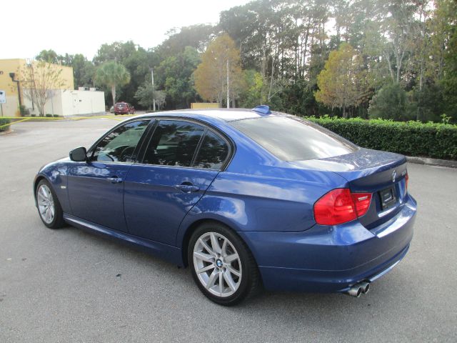 BMW 3 series 2009 photo 1