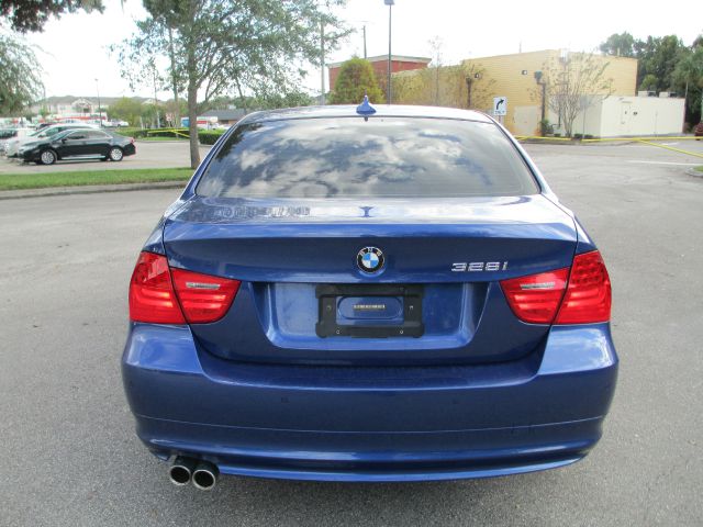 BMW 3 series 2009 photo 4