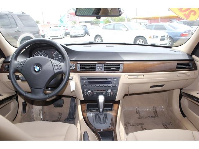 BMW 3 series 2009 photo 4