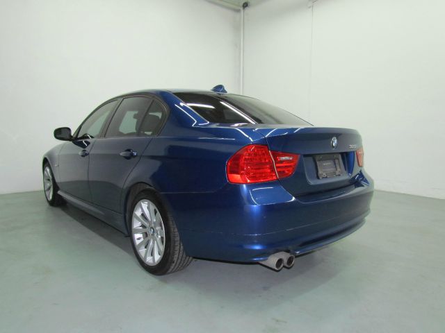 BMW 3 series 2009 photo 3