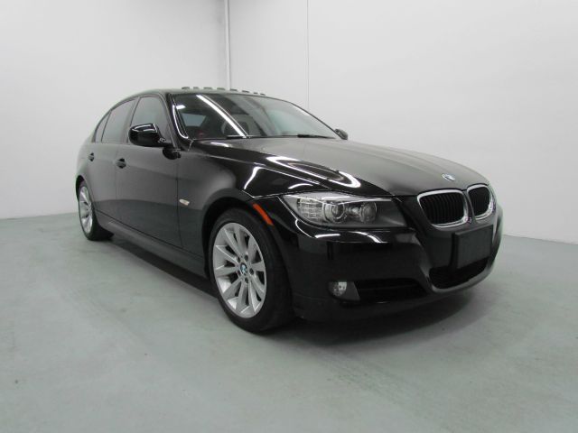 BMW 3 series 2010 photo 2