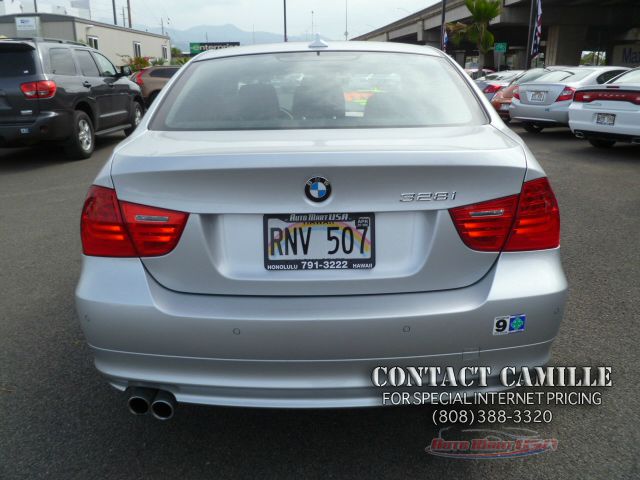 BMW 3 series 2011 photo 3