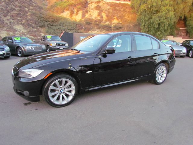 BMW 3 series 2011 photo 4