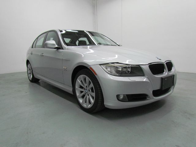 BMW 3 series EXT WB W/1sb PKG Sedan