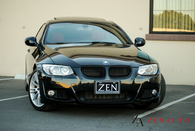 BMW 3 series 2011 photo 2