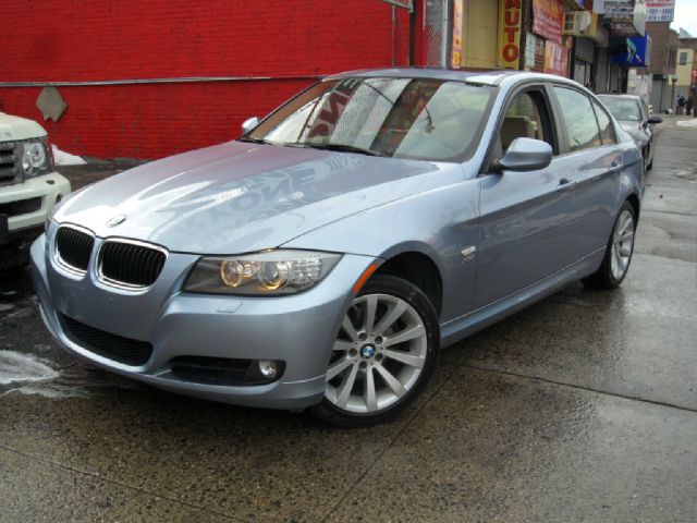 BMW 3 series 2011 photo 4