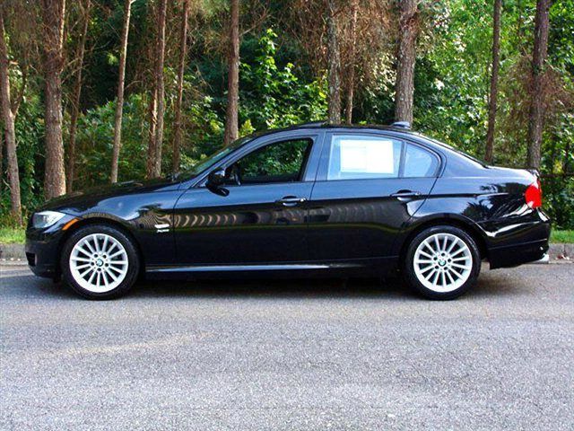 BMW 3 series 2011 photo 1