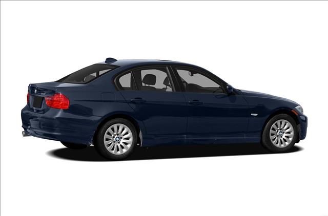 BMW 3 series 2011 photo 2