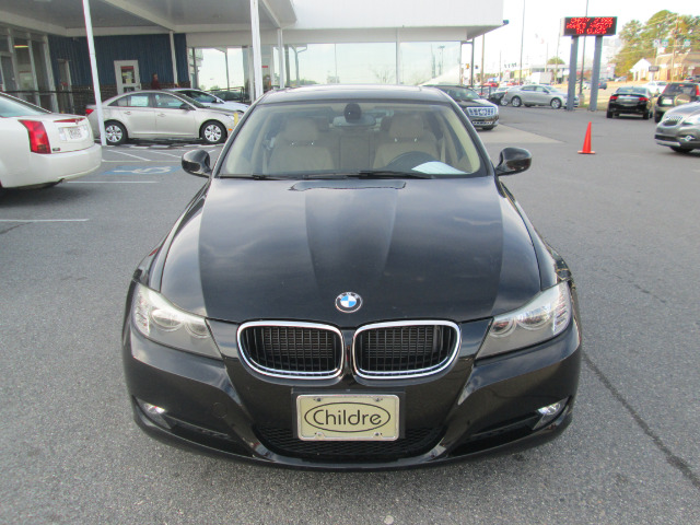 BMW 3 series 2011 photo 2