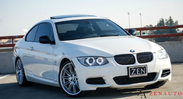 BMW 3 series 2011 photo 1