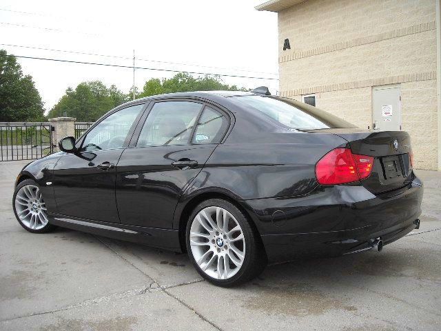 BMW 3 series 2011 photo 4