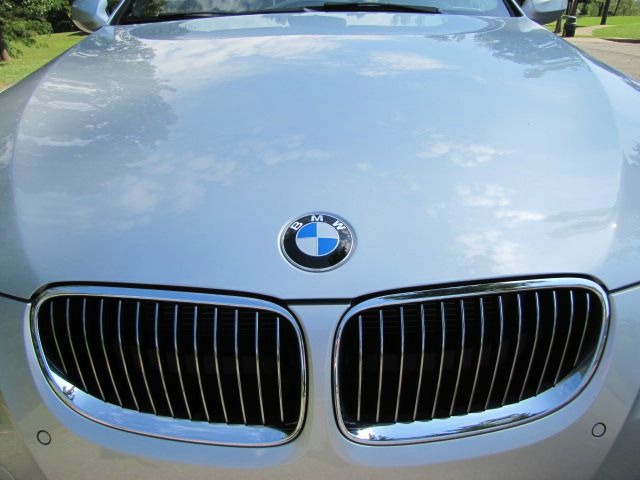 BMW 3 series 2012 photo 1