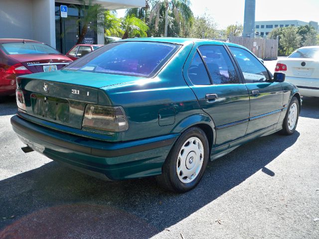 BMW 3 series 1995 photo 2