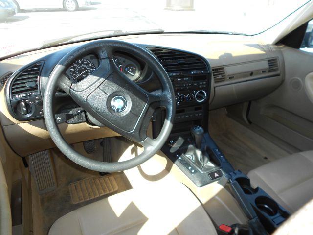 BMW 3 series 1995 photo 1