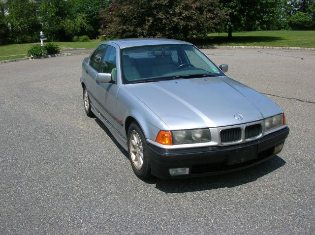 BMW 3 series 1997 photo 1