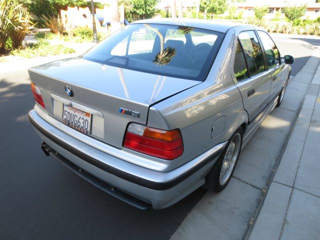 BMW 3 series 1997 photo 4