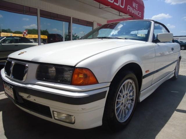 BMW 3 series Quad Cab LS Convertible