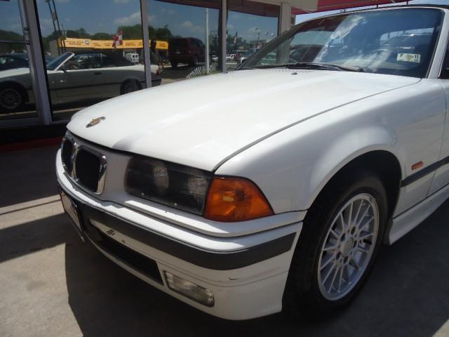 BMW 3 series 1997 photo 2