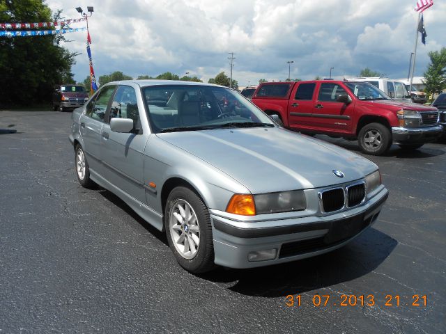 BMW 3 series 1997 photo 3