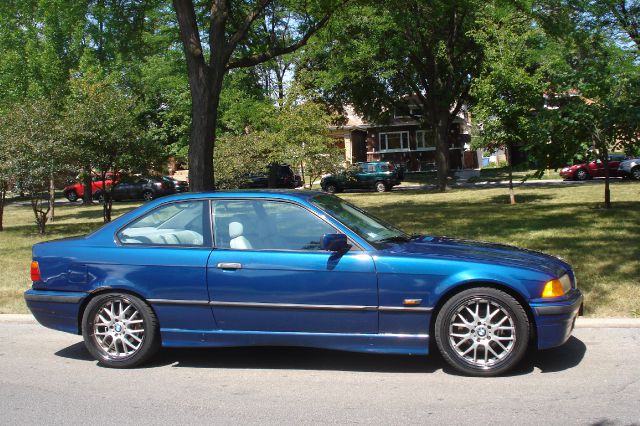 BMW 3 series 1997 photo 1