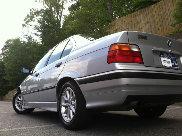 BMW 3 series 1997 photo 9