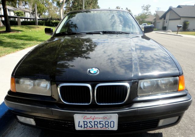 BMW 3 series 1998 photo 2