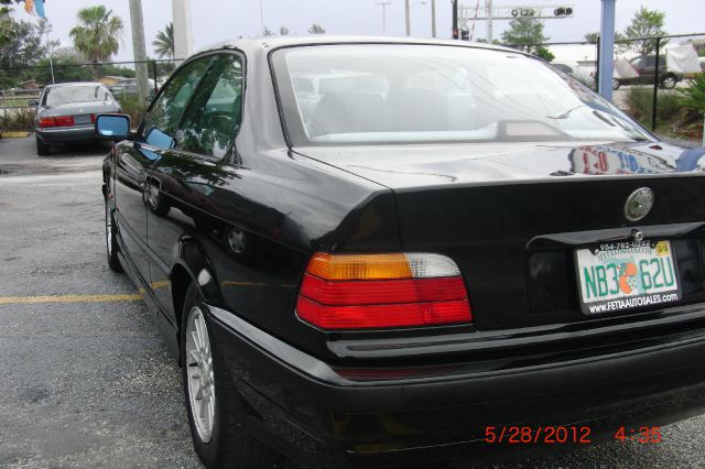 BMW 3 series 1999 photo 1