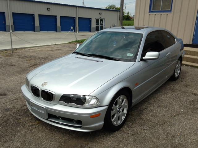 BMW 3 series 2000 photo 2