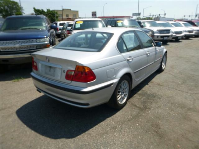 BMW 3 series 2000 photo 1