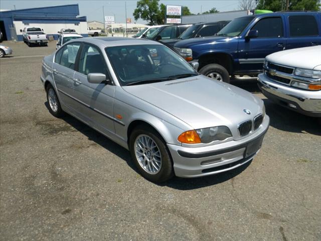 BMW 3 series 2000 photo 2