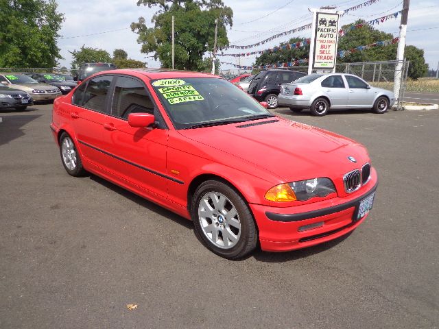 BMW 3 series 2000 photo 2