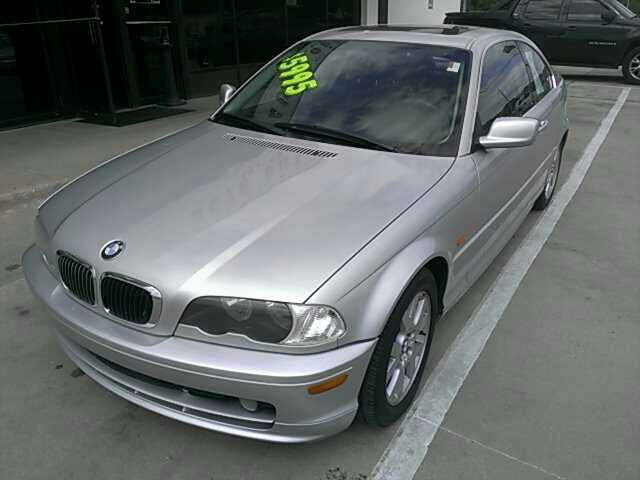 BMW 3 series 2000 photo 2