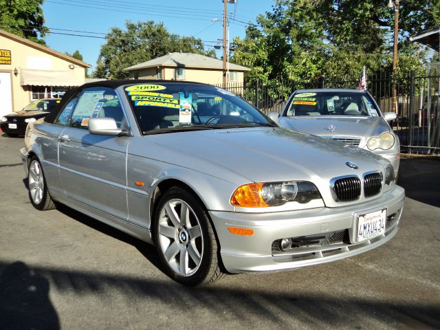 BMW 3 series 2000 photo 2