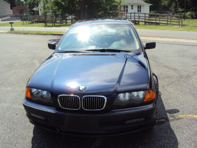 BMW 3 series 2000 photo 1