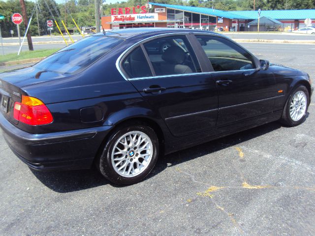 BMW 3 series 2000 photo 2