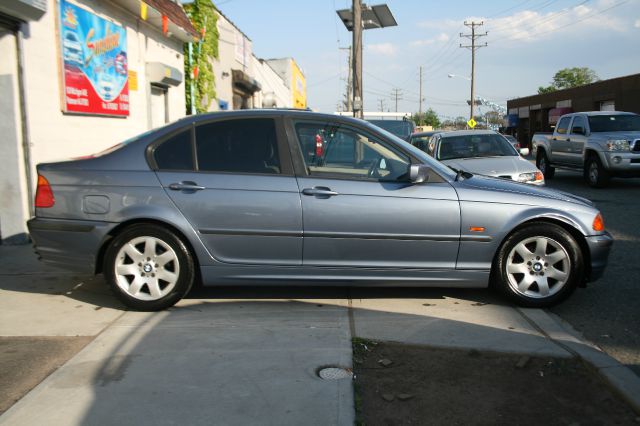 BMW 3 series 2000 photo 2