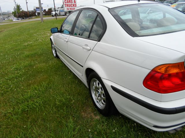 BMW 3 series 2000 photo 27