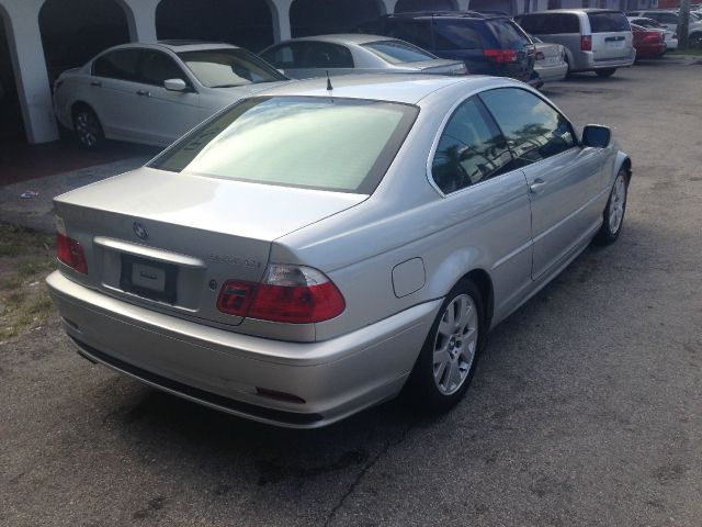 BMW 3 series 2000 photo 2