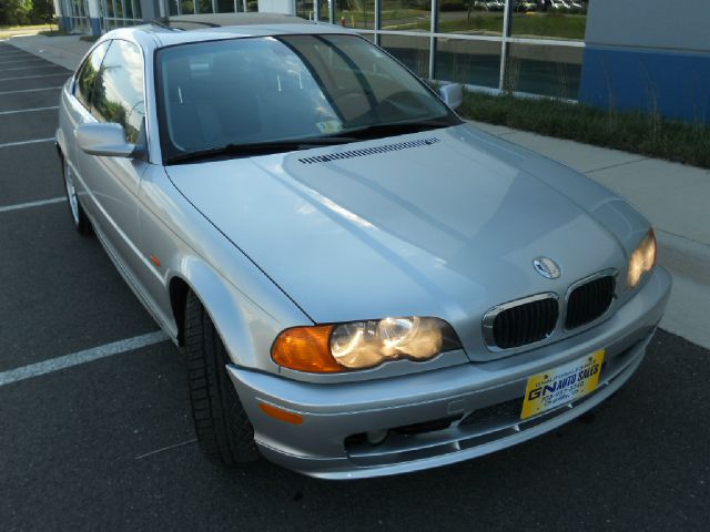 BMW 3 series 2000 photo 1