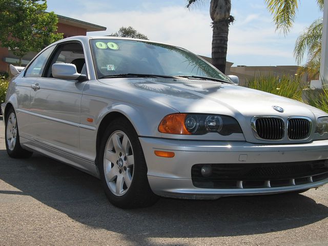 BMW 3 series 2000 photo 2