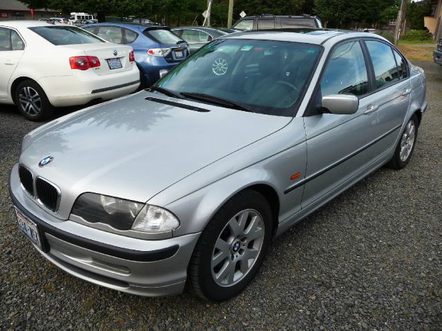 BMW 3 series 2000 photo 1