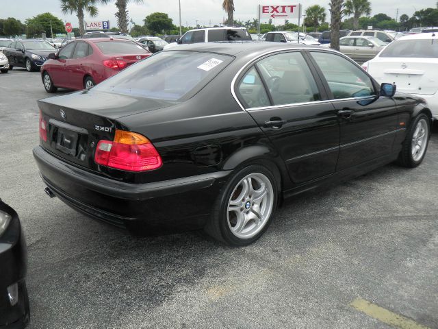 BMW 3 series 2001 photo 1