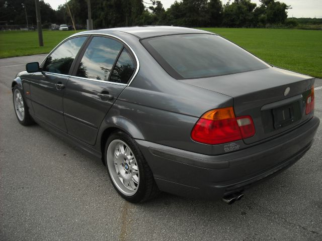 BMW 3 series X 4x4 Coupe Sedan