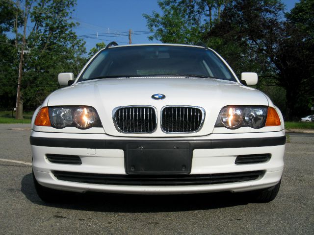 BMW 3 series 2001 photo 2