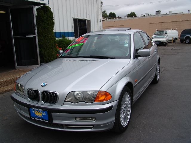 BMW 3 series 2001 photo 2