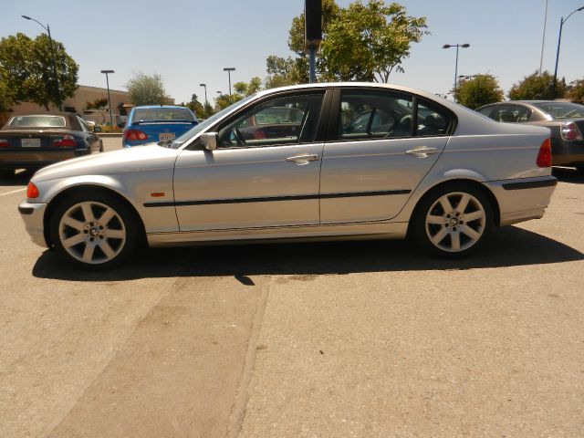 BMW 3 series 2001 photo 3