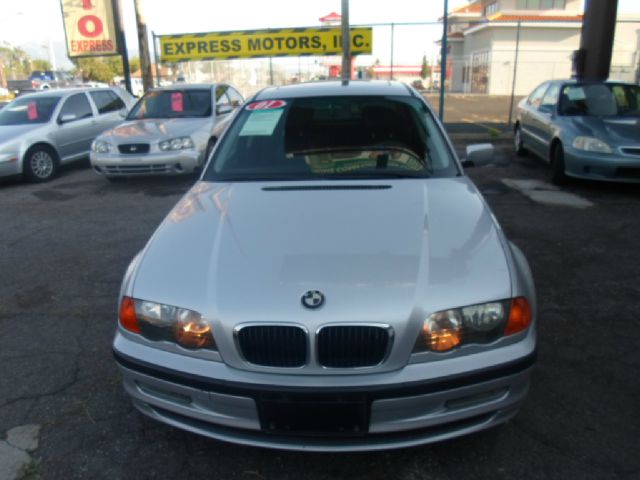 BMW 3 series 2001 photo 1